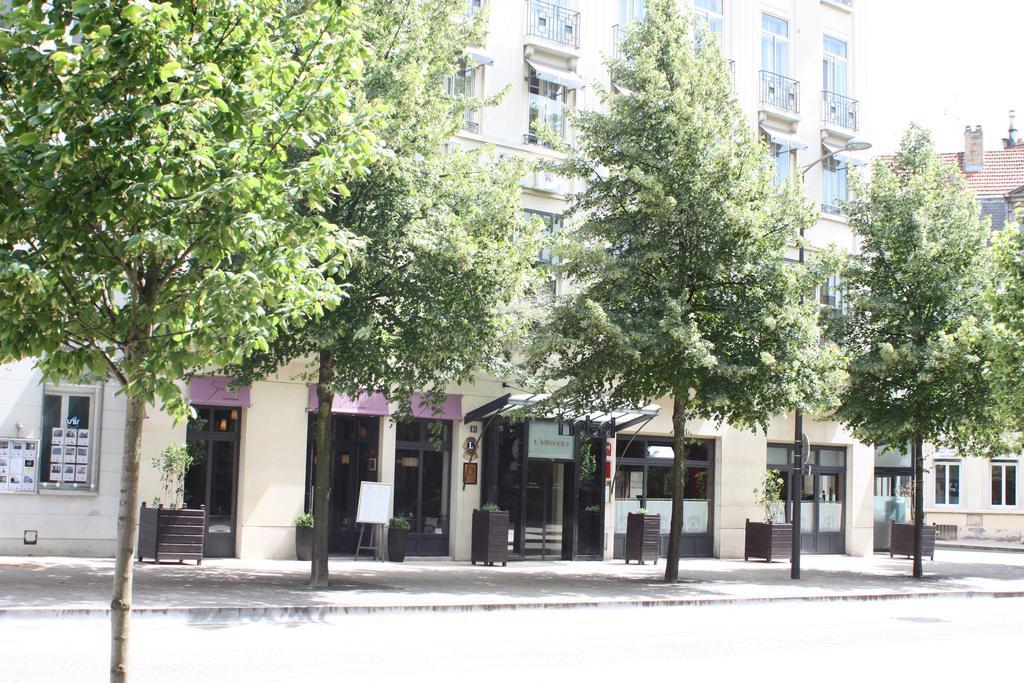 Hôtel l'Univers Reims Exterior foto